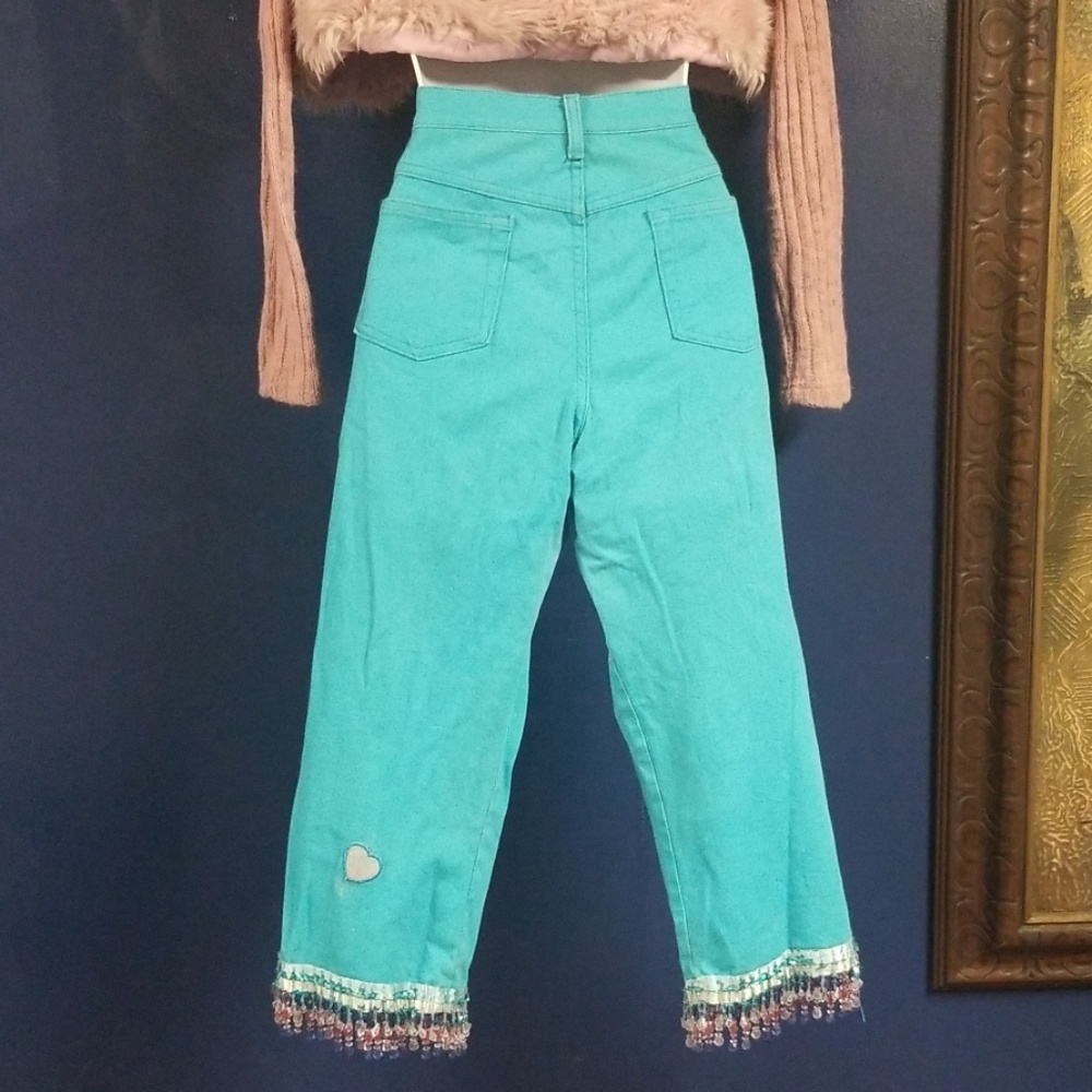 Capris - Picture 6 of 8